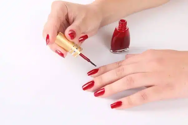 ناخن آمبره