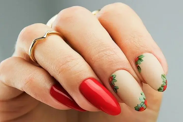 طرح ناخن شب یلدا